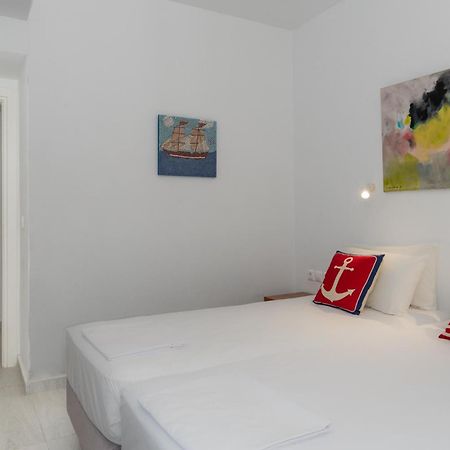 Stratos By Mroom Apartments Makrýgialos Extérieur photo