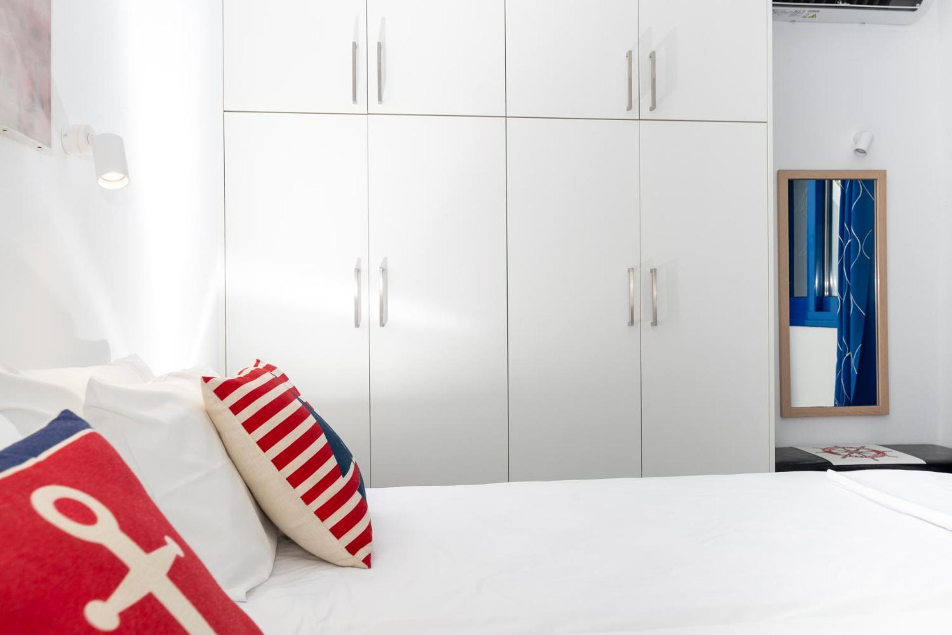 Stratos By Mroom Apartments Makrýgialos Extérieur photo